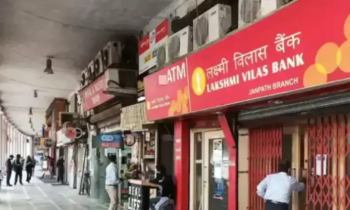 മൂന്ന്​ വർഷത്തിനിടെ ഇന്ത്യയിൽ തകർന്നത്​ അഞ്ച്​ ബാങ്കുകൾ; പ്രതിസന്ധി രൂക്ഷം