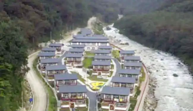 ഭൂട്ടാനിൽ ചൈനീസ് ഗ്രാമമെന്ന് റിപ്പോർട്ട്; നിഷേധിച്ച് ഭൂട്ടാൻ, ശരിയെന്ന് തെളിയിച്ച് ഭൂപടം ഭൂട്ടാനിൽ ചൈനീസ് ഗ്രാമമെന്ന് റിപ്പോർട്ട്; നിഷേധിച്ച് ഭൂട്ടാൻ, ശരിയെന്ന് തെളിയിച്ച് ഭൂപടം