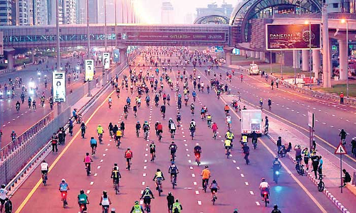 ഹം​ദാ​ൻ ന​യി​ച്ചു; രാ​ജ​വീ​ഥി​യി​ൽ സൈ​ക്കി​ൾ തേ​രോ​ട്ടം