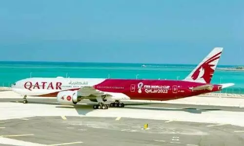 ലോകകപ്പ് ലോഗോയും വർണവും നിറഞ്ഞ ആദ്യ വിമാനം പുറത്തിറക്കി ഖത്തർ എയർവേസ്​​