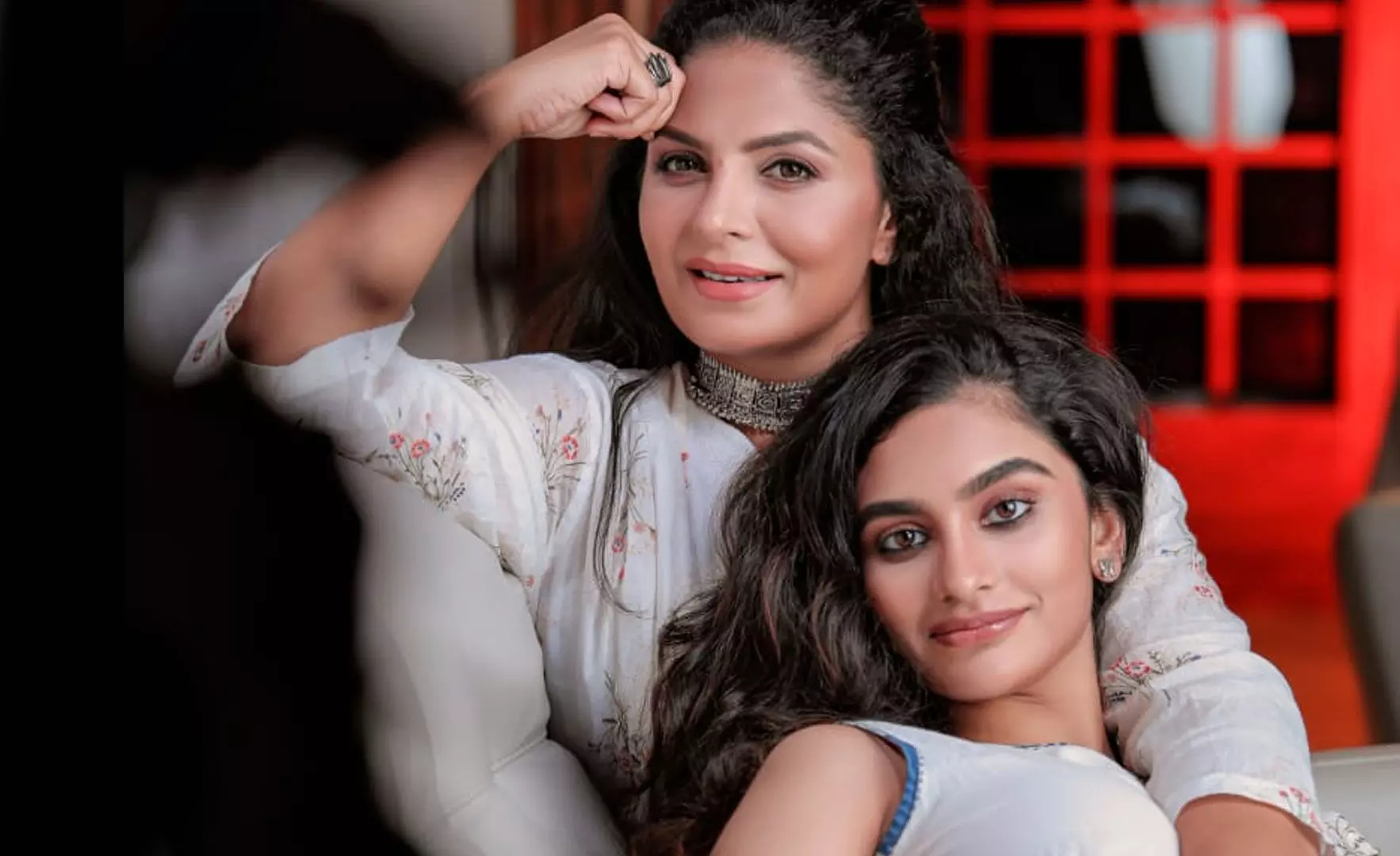 എല്ലാത്തിനും അതിന്‍റേതായ സമയമുണ്ട് ദാസാ എന്ന് അമ്മ പറഞ്ഞതിന്‍റെ പൊരുള്‍ ഇപ്പോ മനസ്സിലായി: ഉത്തര ശരത്ത്