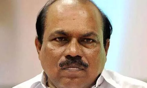 കു​ഞ്ഞു​കു​ലു​ക്ക​ങ്ങ​ൾ