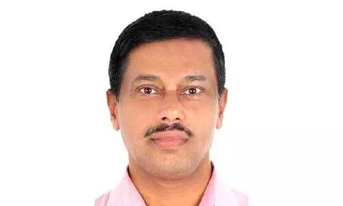 പ്ര​വാ​സം അ​വ​സാ​നി​പ്പി​ച്ച്​ മൊ​യ്​​തീ​ൻ ഷാ ​തി​രു​വ​ത്ര​യി​ലേ​ക്ക്​