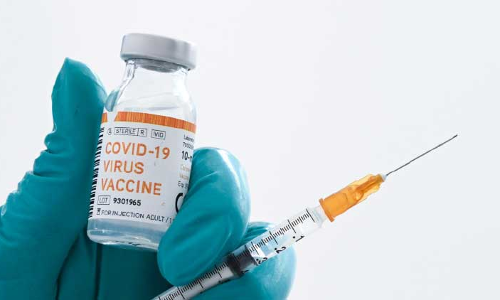 കോവിഡ്​ വാക്​സിനെടുക്കാൻ ആരെയും നിർബന്ധിക്കില്ല