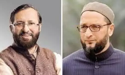 Ahead of Hyderabad civic polls, Javadekar slams KCR govt