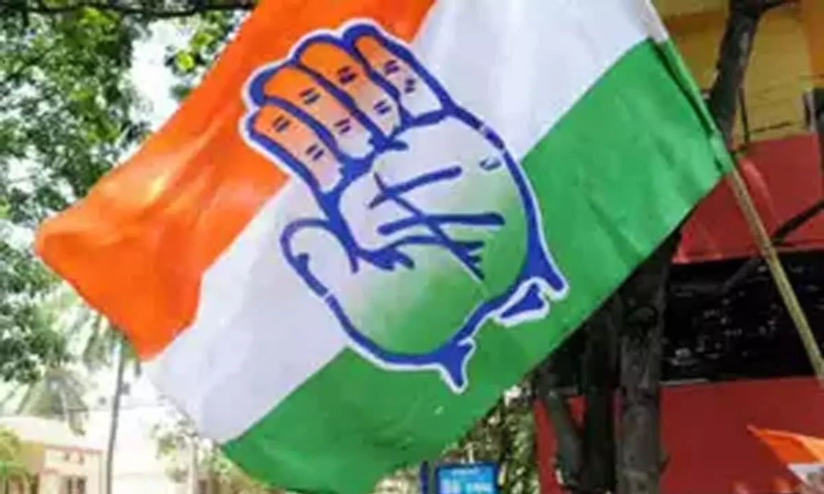 മാളയിൽ കോൺഗ്രസ് നേതാക്കൾ തമ്മിലടിച്ചു, ഇരുവിഭാഗവും ആശുപത്രിയിൽ