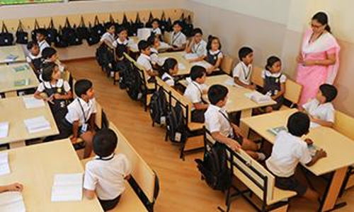 അൺ എയ്​ഡഡ്​ സ്​കൂളുകൾ ചെലവിനപ്പുറം ഫീസ്​ ഇൗടാക്കരുതെന്ന്​ സർക്കാർ ഉത്തരവിടണമെന്ന്​ കോടതി