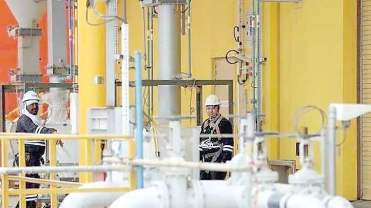 അബൂദബിയിൽ വൻ എണ്ണശേഖരം കണ്ടെത്തി