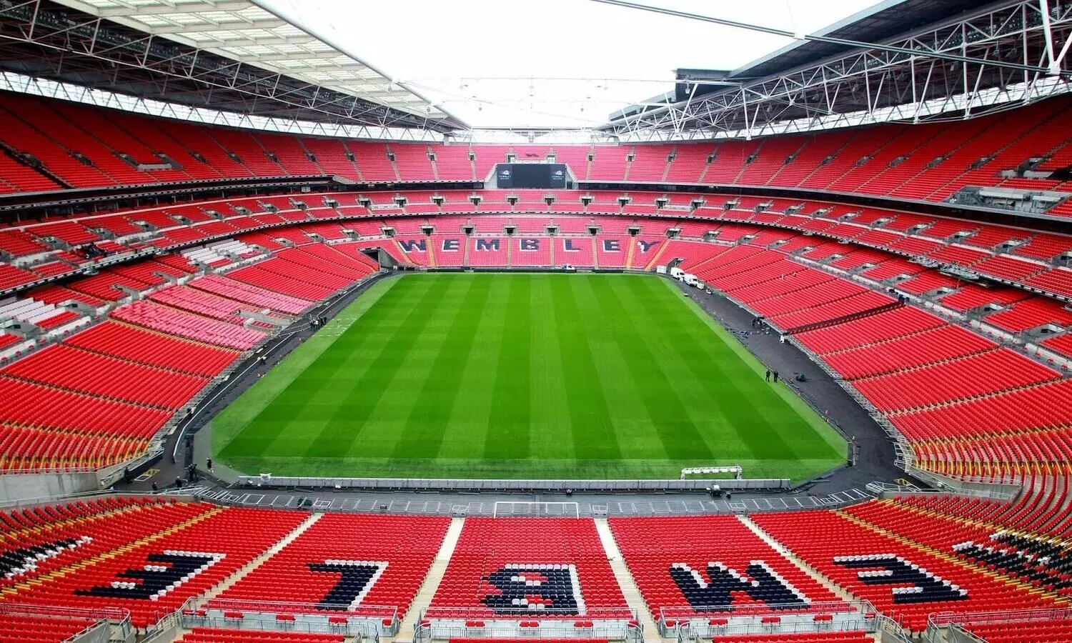 ഇം​ഗ്ലീ​ഷ്​ ഫു​ട്​​ബാ​ൾ സ്​​റ്റേ​ഡി​യ​ങ്ങ​ൾ തു​റ​ക്കു​ന്നു; എ​ഫ്.​എ ക​പ്പ്​ സെ​മി ഫൈ​ന​ലി​ൽ കാ​ണി​ക​ളും