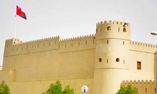 ഇ​ബ്രി പ്ര​കൃ​തി വി​ഭ​വ​ങ്ങ​ളാ​ലും സാം​സ്​​കാ​രി​ക പൈ​തൃ​ക​ത്താ​ലും സ​മ്പ​ന്ന​മാ​യ ന​ഗ​രം