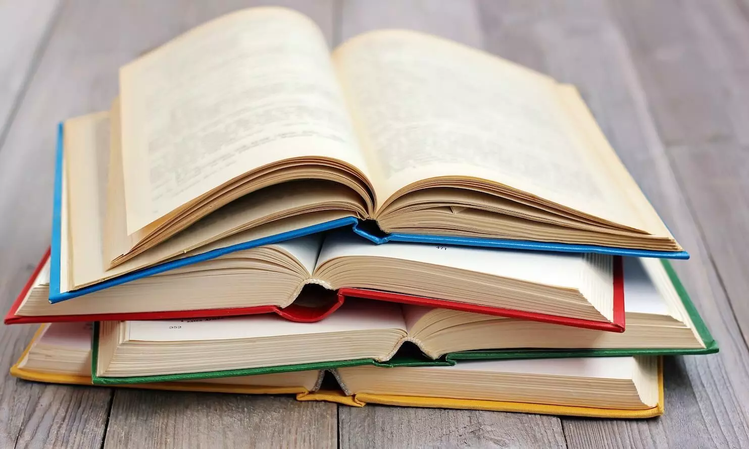 ലണ്ടൻ മലയാളി കൗൺസിൽ സാഹിത്യ പുരസ്‌കാരത്തിന് കൃതികൾ ക്ഷണിച്ചു