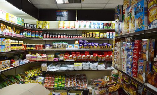 സൗദിയിൽ ബഖാലകൾ​ പുതിയ ചട്ടം പാലിക്കാൻ നിശ്ചയിച്ച സമയപരിധി അവസാനിച്ചു