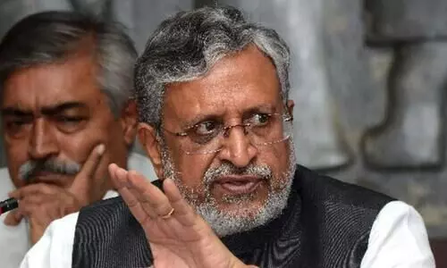 ലാലു ജയിലിൽ നിന്ന്​ ചരടുവലിക്കുന്നു; തങ്ങളുടെ എം.എൽ.എമാരെ റാഞ്ചുന്നുവെന്ന്​ ബി.ജെ.പി നേതാവ്​