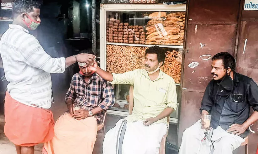 ഈ ചായക്കടയിൽ രാഷ്​ട്രീയം പറയാം