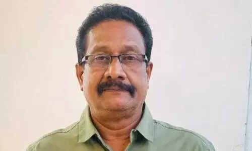 ഒരു സ്ഥാപനത്തിൽ 35 വർഷം; വിജയകുമാർ മടങ്ങുന്നു