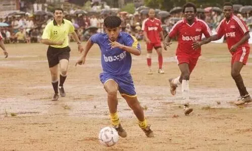 മറഡോണയാവാൻ കൊതിച്ച് കേരള മറഡോണയായി