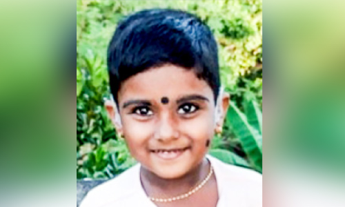 നാലര വയസ്സുകാരി ചികിത്സ സഹായം തേടുന്നു