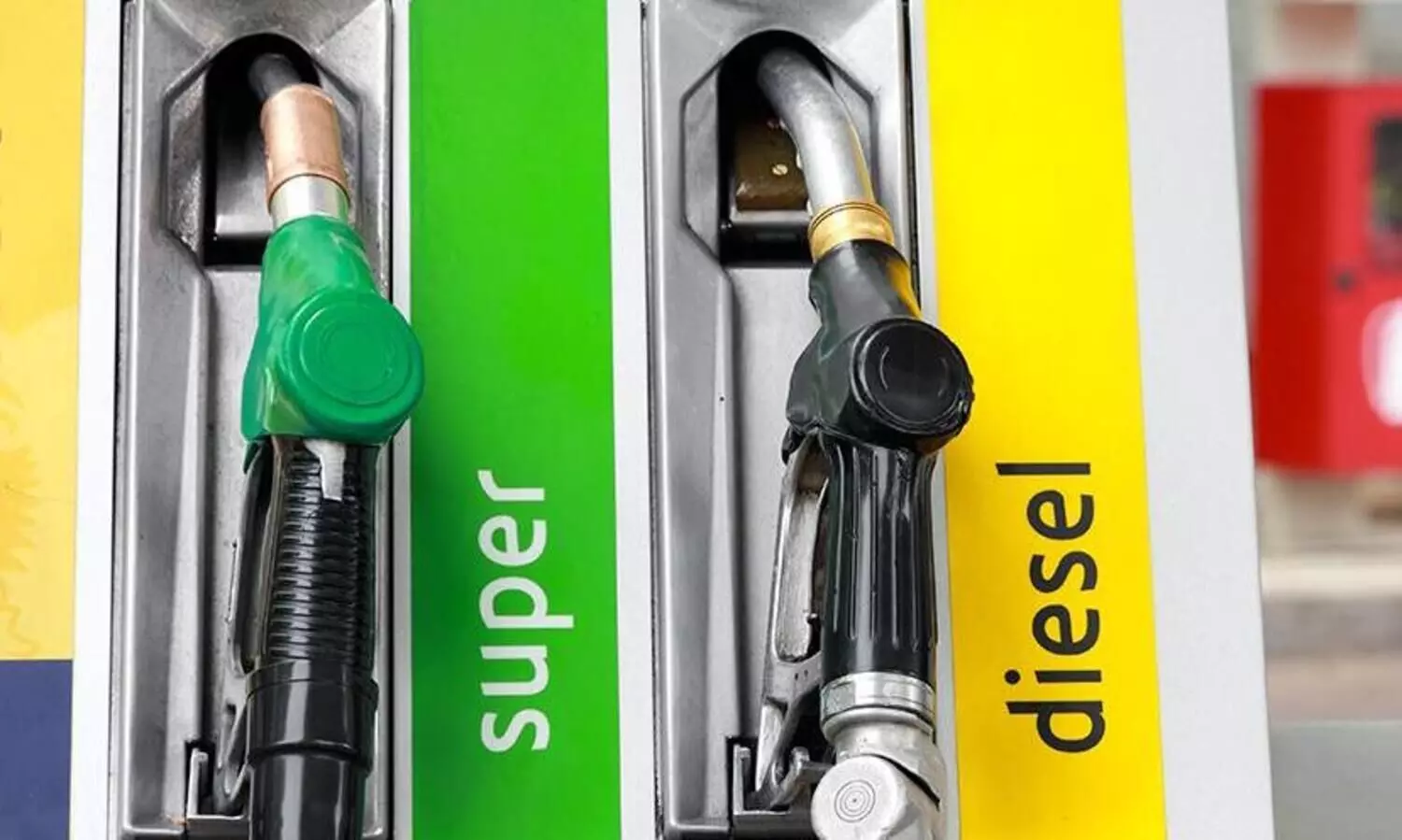 ഇന്ധനവില കുതിക്കുന്നു; 10 ദിവസം കൊണ്ട്​ ഡീസലിന്​ കൂടിയത്​ 1.91 രൂപ