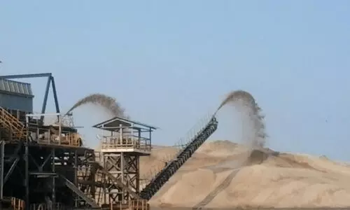 ​െഎ.ആർ.ഇ.എൽ ഇന്ത്യ ലിമിറ്റഡിൽ ട്രേഡ്​, ടെക്​നീഷ്യൻ, ഗ്രാജ്വേറ്റ്​ അപ്രൻറിസ്​