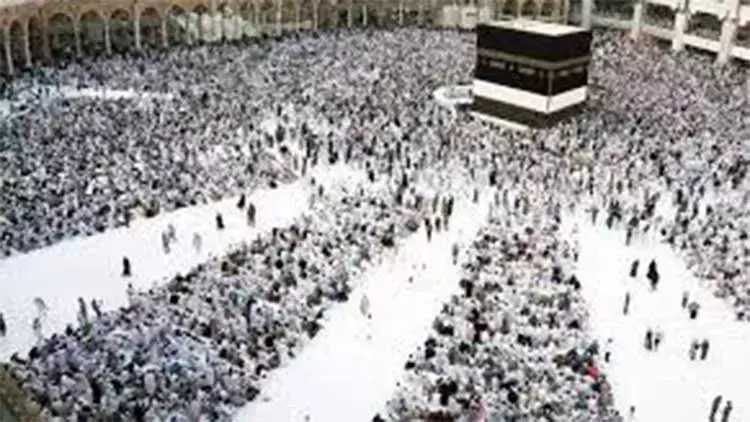 തീ​ർ​ഥാ​ട​നം പു​ന​രാ​രം​ഭി​ച്ച ശേ​ഷം:ഉം​റ അ​നു​മ​തി​പ​ത്രം 10 ല​ക്ഷം ക​വി​ഞ്ഞു