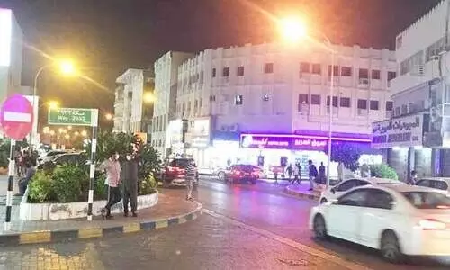 റൂ​വി​യി​ൽ ര​ണ്ട് ഷോ​പ്പി​ങ്​ മാ​ളു​ക​ൾ​കൂ​ടി വ​രു​ന്നു