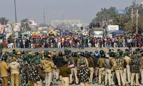 ജന്തർ മന്തറിലേക്ക് പോകണമെന്ന്​ ആവശ്യം​; യു.പി, രാജസ്​ഥാൻ കർഷകർ ഡൽഹിയിലേക്ക്​