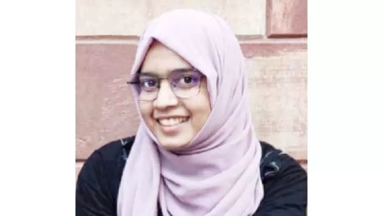 ഡോക്ടറേറ്റ് നേടി ഡോക്ടറേറ്റ് നേടി