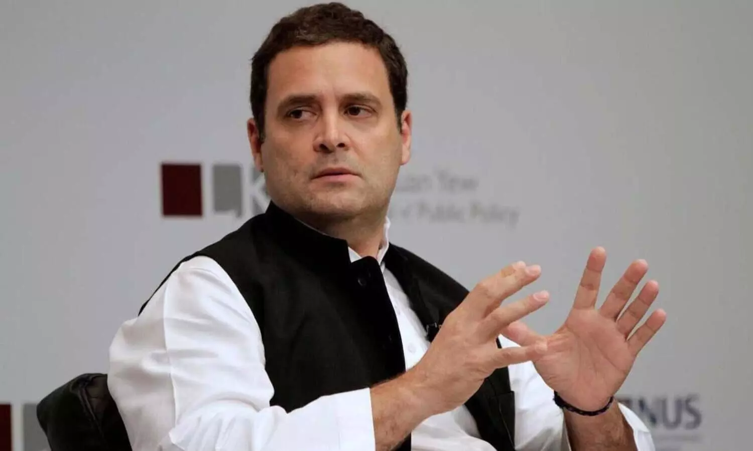 ആദിവാസികള്‍ക്കും ദലിതര്‍ക്കും വിദ്യാഭ്യാസം വേണ്ടെന്ന കാഴ്ച്ചപ്പാടാണ് ആർ.എസ്.എസിനും ബി.ജെ.പിക്കും - രാഹുല്‍