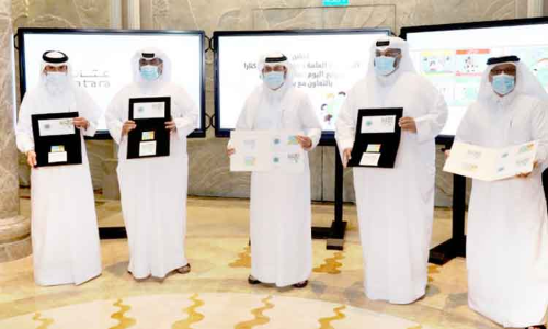 കു​ട്ടി​ച്ചി​ത്ര​ങ്ങ​ള​ട​ങ്ങി​യ സ്​​റ്റാ​മ്പു​ക​ൾ ക​താ​റ പു​റ​ത്തി​റ​ക്കി