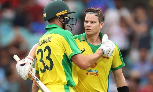 ബാറ്റെടുത്തവരെല്ലാം വെളിച്ചപ്പാടായി; ഇന്ത്യയെ അടിച്ചോടിച്ച് പരമ്പര സ്വന്തമാക്കി ആസ്​ട്രേലിയ