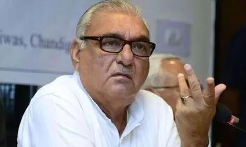 ഹരിയാന സർക്കാർ കർഷകരെ തീവ്രവാദികളെപ്പോലെ കാണുന്നു -ഭൂപീന്ദർ സിങ് ഹൂഡ ഹരിയാന സർക്കാർ കർഷകരെ തീവ്രവാദികളെപ്പോലെ കാണുന്നു -ഭൂപീന്ദർ സിങ് ഹൂഡ