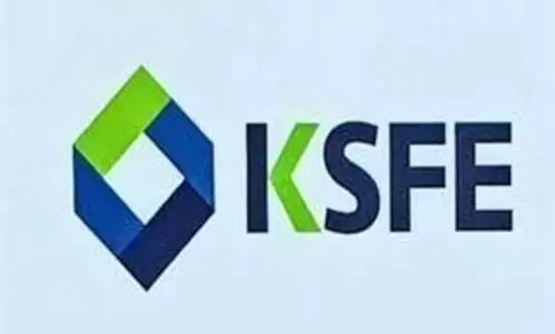 കെ.എസ്.എഫ്.ഇ റെയ്ഡ്: പിന്നിൽ രമൺ  ശ്രീവാസ്തവയാണെന്ന് സൂചന