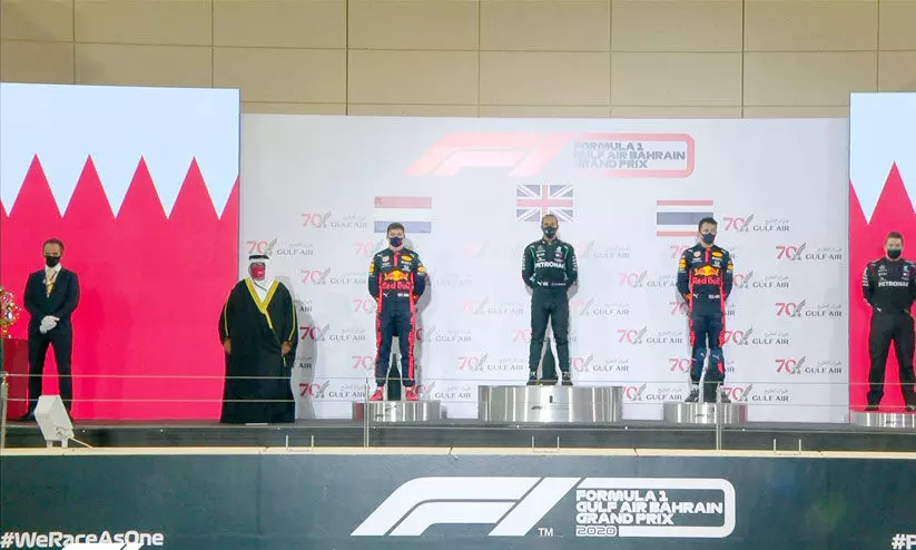 ബഹ്​റൈനിലും ഹാമിൽട്ടൺ