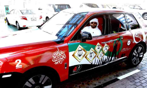 ദേശീയദിനത്തിന്​ ഐക്യദാർഢ്യവുമായി ഷഫീഖി​െൻറ കാറും