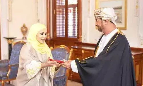 മികവുറ്റ സേവനം: സുൽത്താ​െൻറ മെഡലുകൾ സമ്മാനിച്ചു