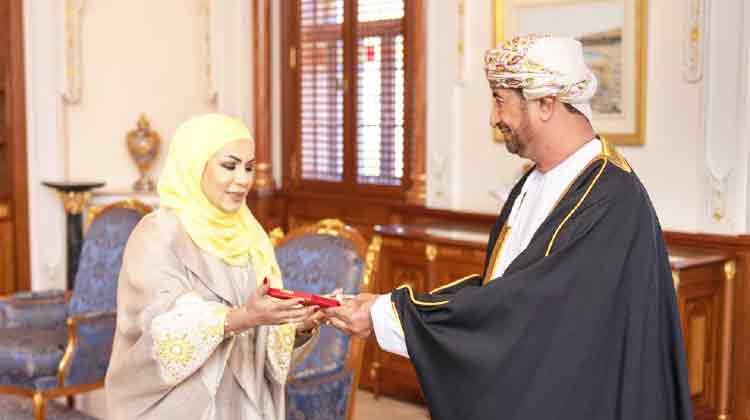 മികവുറ്റ സേവനം: സുൽത്താെൻറ മെഡലുകൾ സമ്മാനിച്ചു മികവുറ്റ സേവനം: സുൽത്താെൻറ മെഡലുകൾ സമ്മാനിച്ചു