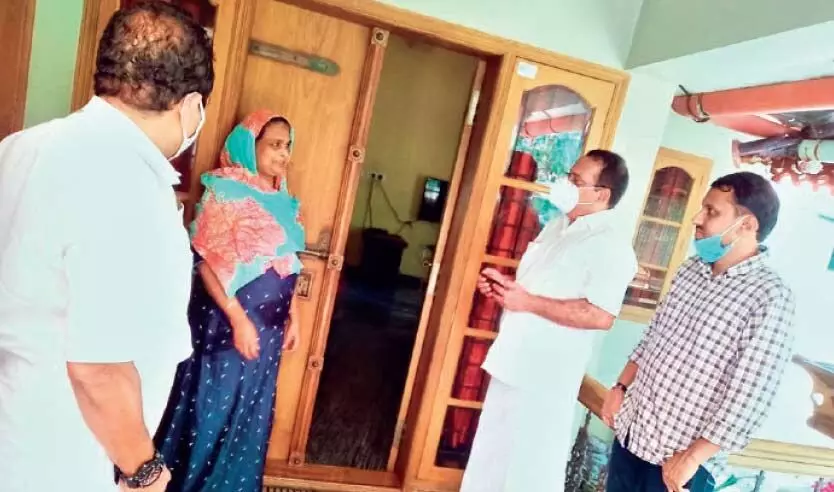 ആ സ്ഥാനാർഥി ഞാൻ തന്നെ; പക്ഷേ വോട്ട് എനിക്ക് വേണ്ട ആ സ്ഥാനാർഥി ഞാൻ തന്നെ; പക്ഷേ വോട്ട് എനിക്ക് വേണ്ട