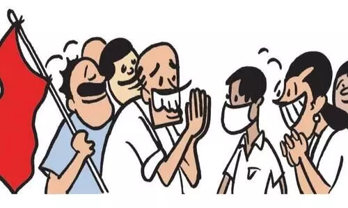 കോവിഡ് നിയന്ത്രണങ്ങൾ വഴിമാറുന്നു:   മാസ്കും ഗ്യാപ്പും ഔട്ട്, സോപ്പിടൽ തകൃതി