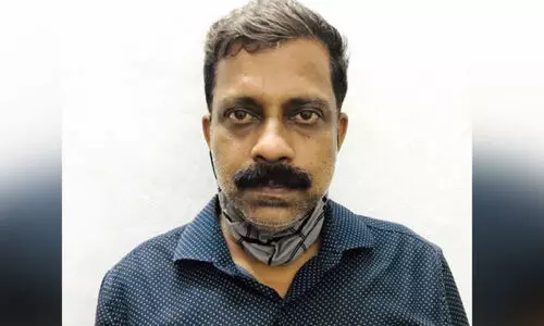 തിരുവമ്പാടിയിൽ പൊലീസ് മദ്യവേട്ട തുടരുന്നു; 35 കു​പ്പി വി​ദേ​ശ​മ​ദ്യ​വു​മാ​യി വി​ൽ​പ​ന​ക്കാ​ര​ൻ അ​റ​സ്​​റ്റി​ൽ