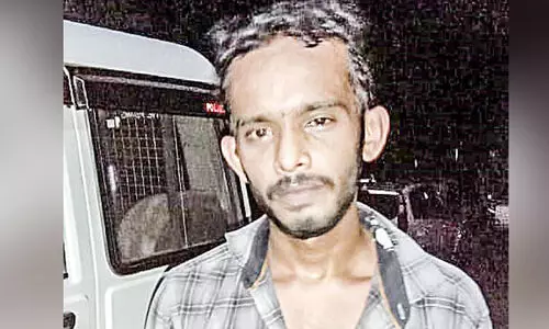 മോ​ഷ്​​ടി​ച്ച ബൈ​ക്കി​ലെ​ത്തി മാ​ല പൊ​ട്ടി​ക്കാ​ൻ ശ്ര​മി​ച്ച പ്ര​തി​യെ പി​ടി​കൂ​ടി