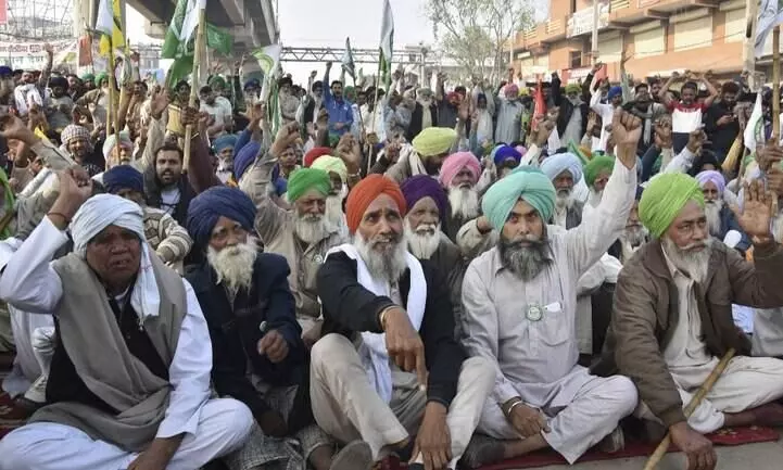 പ്രതിഷേധം കനത്തു, കൂടുതൽ കരുത്തോടെ കർഷക സമരം ഏഴാം ദിവസത്തിലേക്ക്