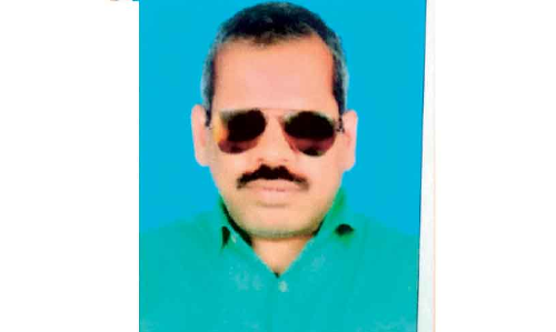 കാഴ്​ചപരിമിതിയെ മറികടന്ന്​ സത്യപാലൻ മാസ്​റ്റർ എന്ന വരണാധികാരി