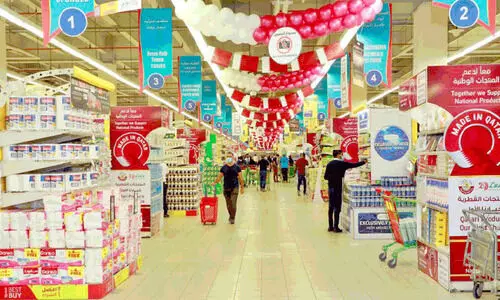 പ്രാദേശിക ഉൽപന്നങ്ങൾക്ക്​ കടകൾ ഈടാക്കുന്ന ഫീസുകൾ നിജപ്പെടുത്തി