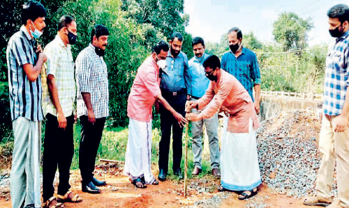 കെ.പി. പവിത്ര​െൻറ അക്ഷരവീടിന് കുറ്റിയടിച്ചു