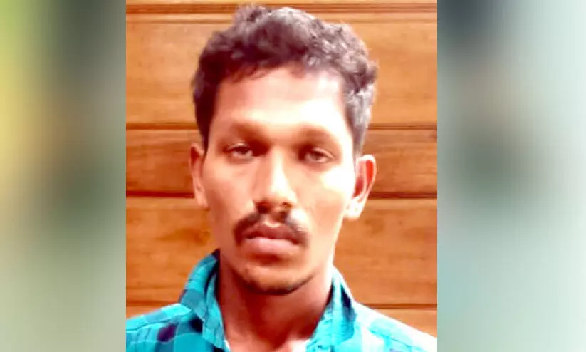 മ​ത്സ്യ​ബ​ന്ധ​ന വ​ള്ള​ങ്ങ​ളി​ൽ​നി​ന്ന് എ​ൻ​ജി​ൻ മോഷണം: മോഷ്​ടാവ്​ പിടിയിൽ