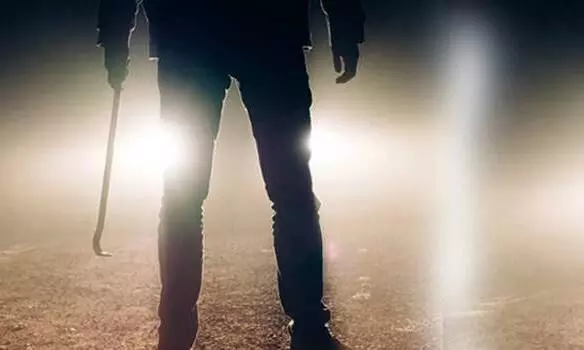 ‘ക്വ​ട്ടേ​ഷ​ൻ സം​ഘ​ങ്ങ​ൾ അ​ര​ങ്ങു​വാ​ഴു​ന്ന കാ​യം​കു​ളം’