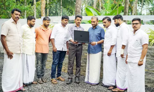 ഇവിടെ പ്രകടനപത്രിക ഡിജിറ്റലാണ്