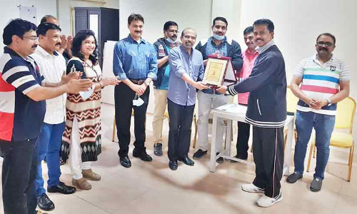 സു​ഭാ​ഷ്​ ​ഗോ​മ​സി​ന്​ യാ​ത്ര​യ​യ​പ്പ്