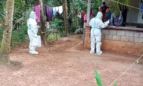 ഗൃഹനിരീക്ഷണത്തിലുള്ളവർക്ക് ബാലറ്റ് എത്തിക്കുന്നതിൽ വീഴ്ചയെന്ന്​ പരാതി