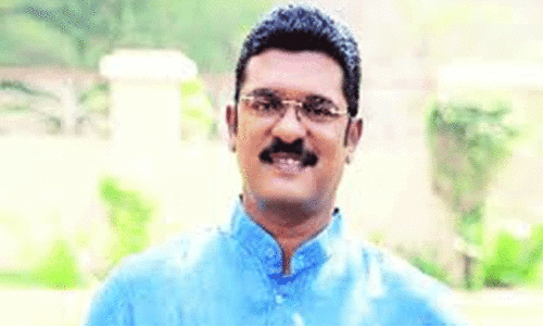 അർണബ് ഗോസ്വാമിക്കെതിരെ അവകാശ ലംഘന പ്രമേയം അവതരിപ്പിച്ച ശിവസേന എം.എല്‍.എക്ക് ഇ.ഡി സമൻസ്